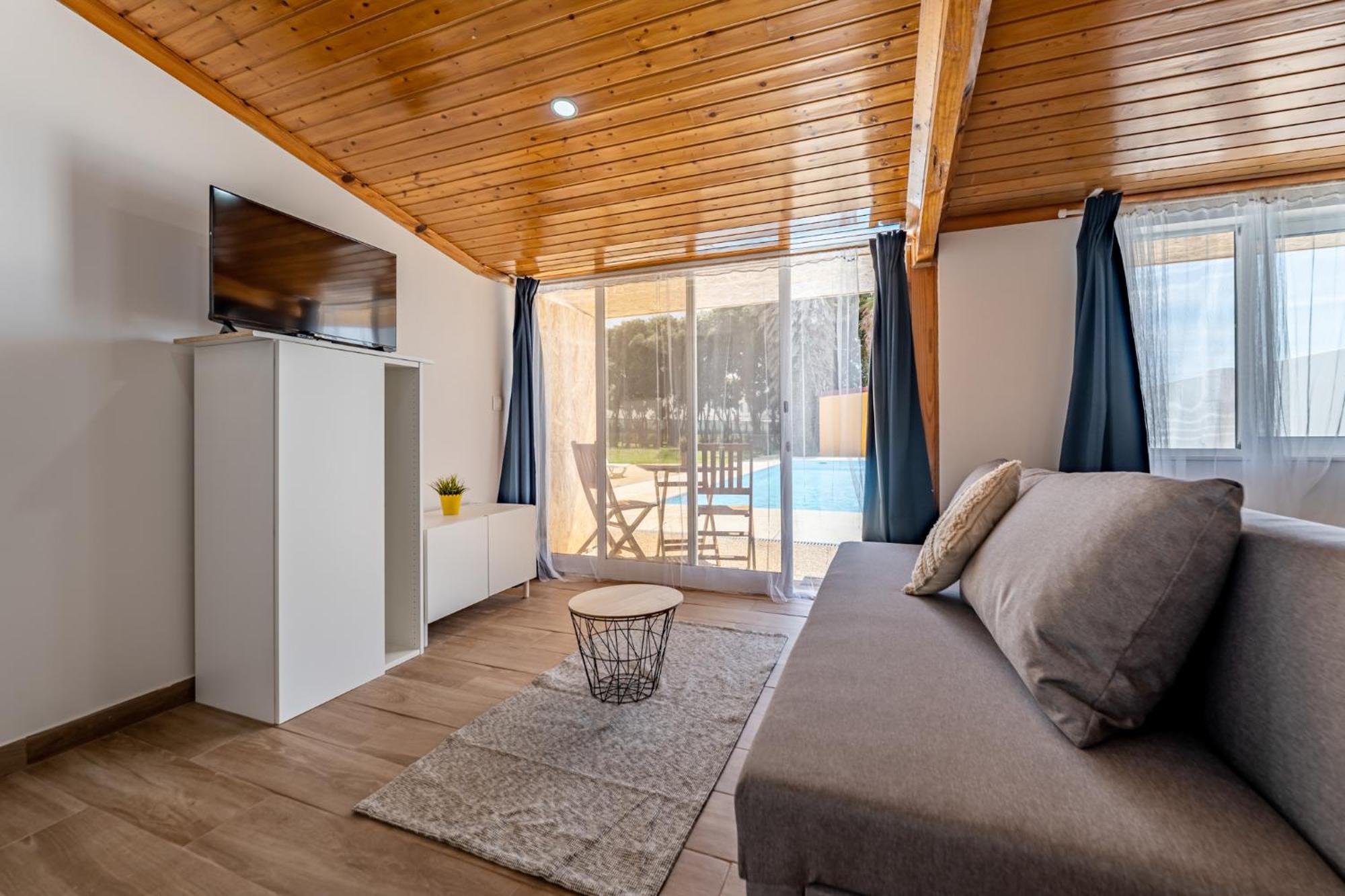 Appartement Wake Up With The Sea Breeze- House With Pool Ap1 à Lavra Extérieur photo